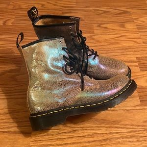 NEW with tag Dr Martens gold iridescent festival combat boots women’s size 9
